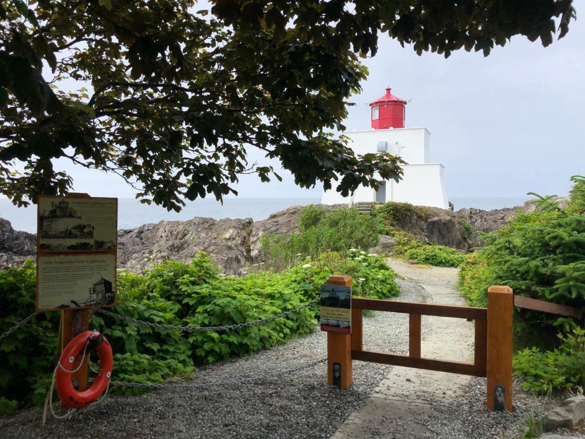 Hotel Sounds Of The Sea Ucluelet Exterior foto